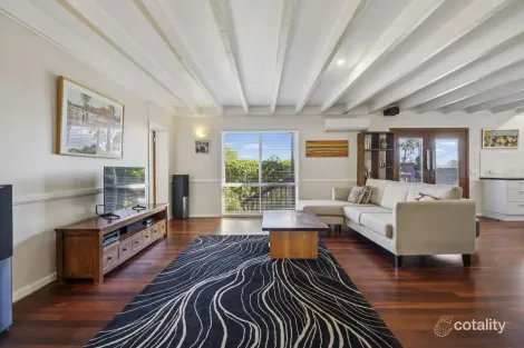 Property photo of 73 Mackenzie Street Hackett ACT 2602