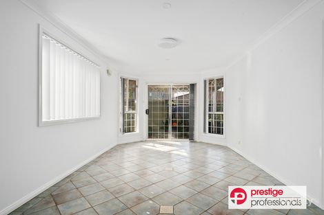 Property photo of 28 Lyndhurst Court Wattle Grove NSW 2173