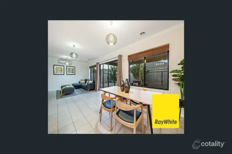 Property photo of 7 Peartree Grove Burnside Heights VIC 3023