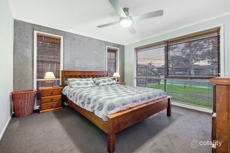 Property photo of 16 Raisell Road Cranbourne West VIC 3977