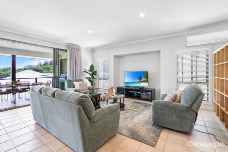 Property photo of 26 Buncrana Terrace Banora Point NSW 2486