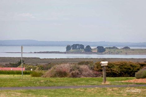 10 Cedar Rose Tce, Bittern, VIC 3918