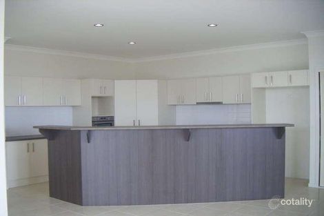 Property photo of 5 Alexander Avenue Highfields QLD 4352