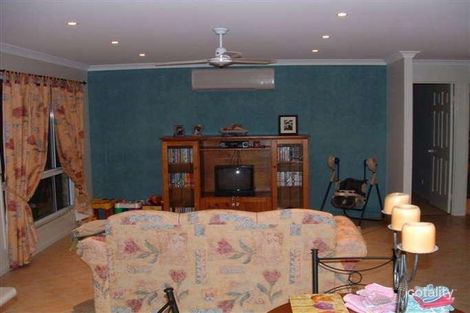 Property photo of 6 Mahogany Street Norman Gardens QLD 4701