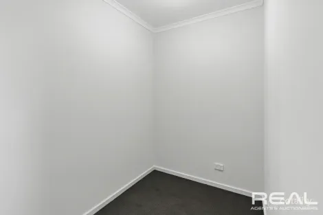 Property photo of 28/5 Campbell Road Elizabeth Downs SA 5113