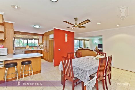 Property photo of 25 Fielding Way Templestowe VIC 3106