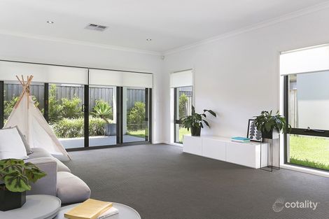 35 Grand Ct, Fairy Meadow, NSW 2519