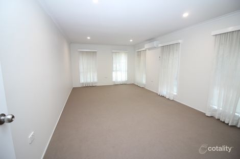 Property photo of 22 Bordeaux Parade Mermaid Waters QLD 4218