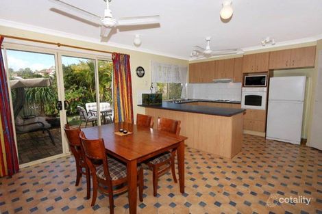 Property photo of 21 Robertson Drive Burnside QLD 4560