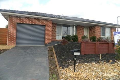 Property photo of 32 Chestnut Chase Pakenham VIC 3810