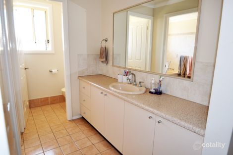 Property photo of 96 Murrayfield Drive Dubbo NSW 2830