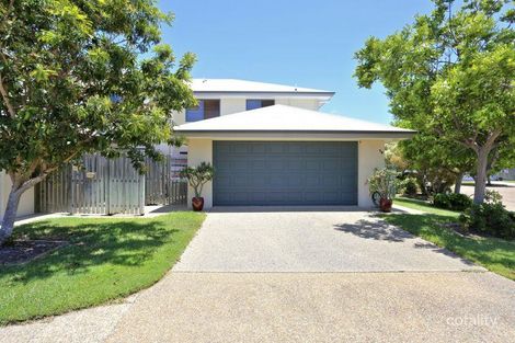 Property photo of 4 Bargara Lakes Drive Bargara QLD 4670