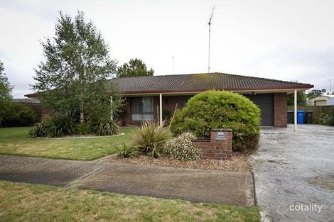 Property photo of 1 Glenmont Crescent Mount Gambier SA 5290