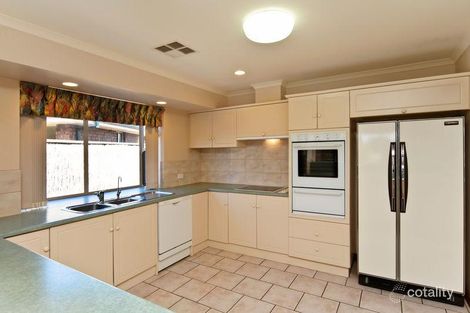 Property photo of 4 Clipper Court Encounter Bay SA 5211