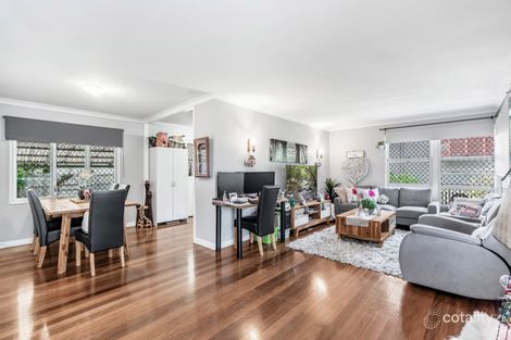 Property photo of 119 Wondall Road Wynnum West QLD 4178