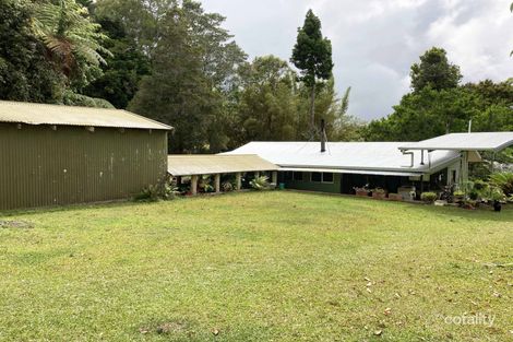 168 Moore Rd, Lake Eacham, QLD 4884