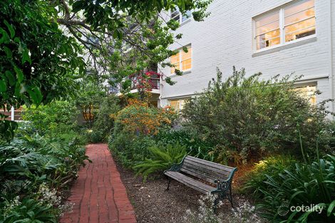 4/13 Beach Ave, Elwood, VIC 3184