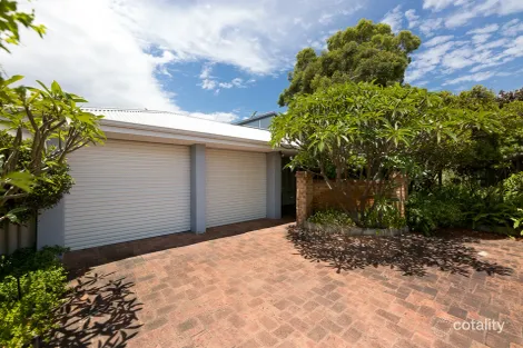 64a Gairloch St, Applecross, WA 6153