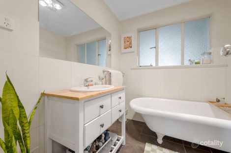 Property photo of 65 Shepherdson Road Mount Gambier SA 5290