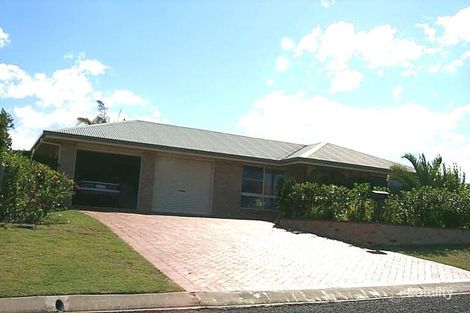 Property photo of 2 Reef Court Bargara QLD 4670
