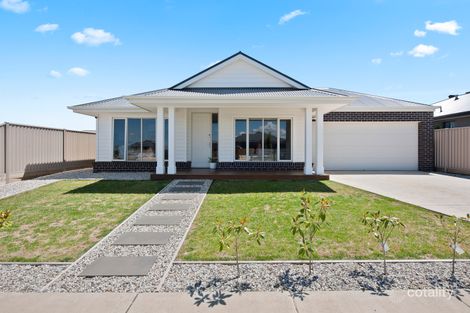 15 Pelican Dr, Winter Valley, VIC 3358