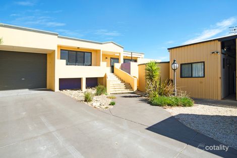 Property photo of 47 Goolwa Channel Drive Hindmarsh Island SA 5214