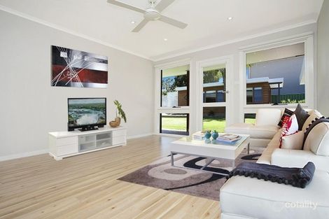 Property photo of 33 Bungary Road Norah Head NSW 2263