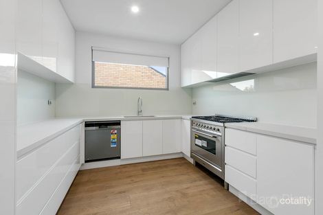 Property photo of 60A Lloyd Street Strathmore VIC 3041