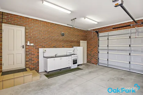 Property photo of 20 Freeman Drive Glenroy VIC 3046
