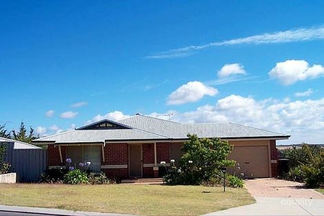17 Renshaw Bvd, Clarkson, WA 6030