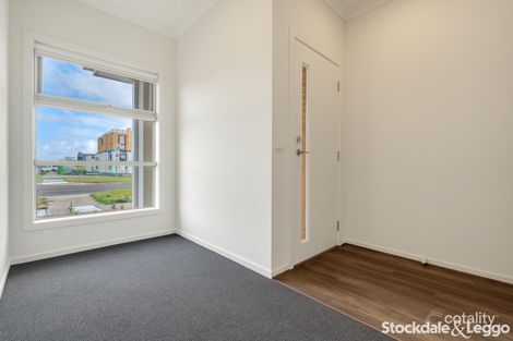 Property photo of 58 Monakeeba Boulevard Woodstock VIC 3751