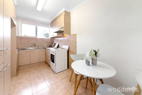 Property photo of 4/11 Roseberry Grove Glen Huntly VIC 3163
