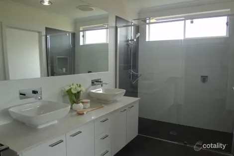Property photo of 15 Moreton Street Warrnambool VIC 3280