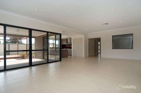 Property photo of 13 Savannah Circuit Success WA 6164