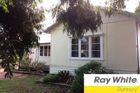 3 Little St, Carey Park, WA 6230