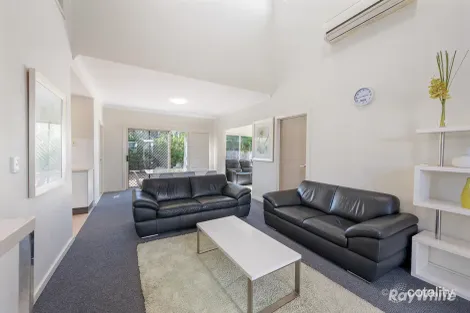 Property photo of 33/1 Michel Place Telina QLD 4680