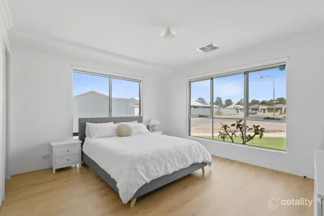 Property photo of 2 Tilly Chase Baldivis WA 6171