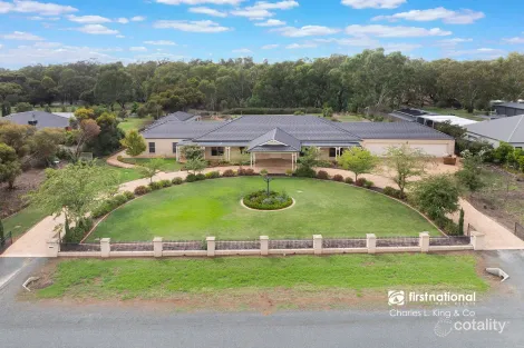 Property photo of 11 Chelsworth Drive Echuca VIC 3564