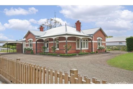 35 Ballarat Rd, Hamilton, VIC 3300