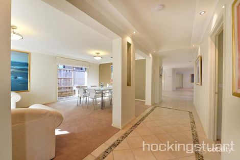 Property photo of 15 Cedarwood Crescent Berwick VIC 3806