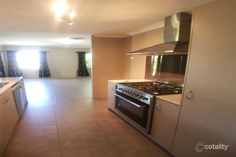 Property photo of 39 Pinker Crescent Maida Vale WA 6057