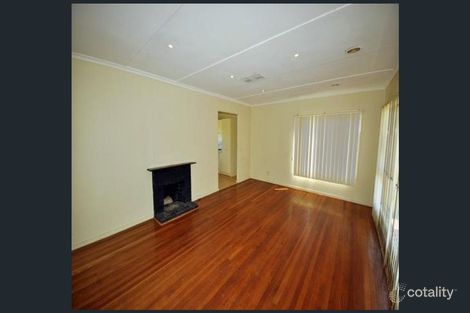 Property photo of 21 Rosedale Crescent Dallas VIC 3047