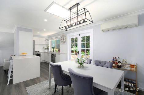 Property photo of 10 Merideth Place Green Point NSW 2251