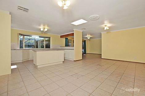 Property photo of 17 Waterford Circuit Seaford Rise SA 5169