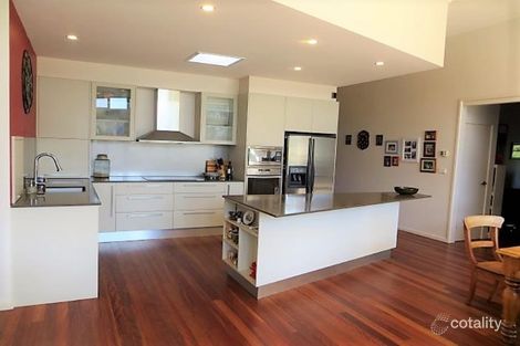 Property photo of 11 Jelbart Street Mawson ACT 2607