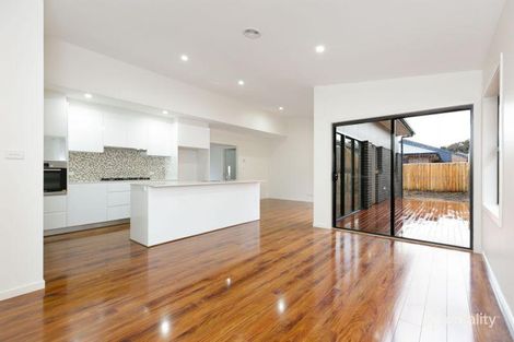 Property photo of 11 Bott Crescent Casey ACT 2913