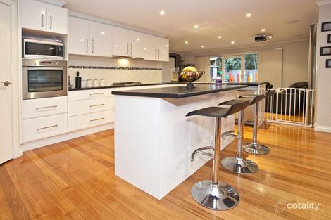 Property photo of 5 Genevieve Court Ferntree Gully VIC 3156