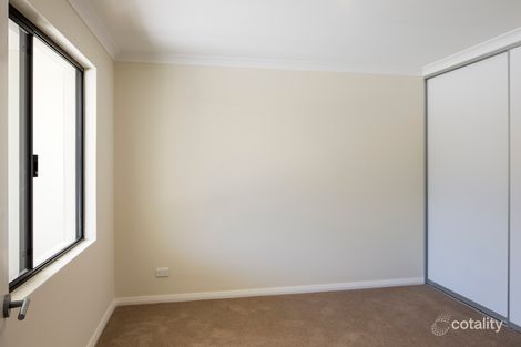 Property photo of 7/4 Whiteside Street Cloverdale WA 6105