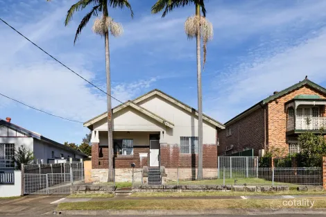 4 Mons St, Canterbury, NSW 2193