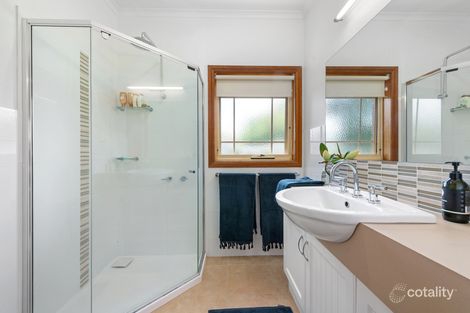 Property photo of 1 Dion Court Sale VIC 3850